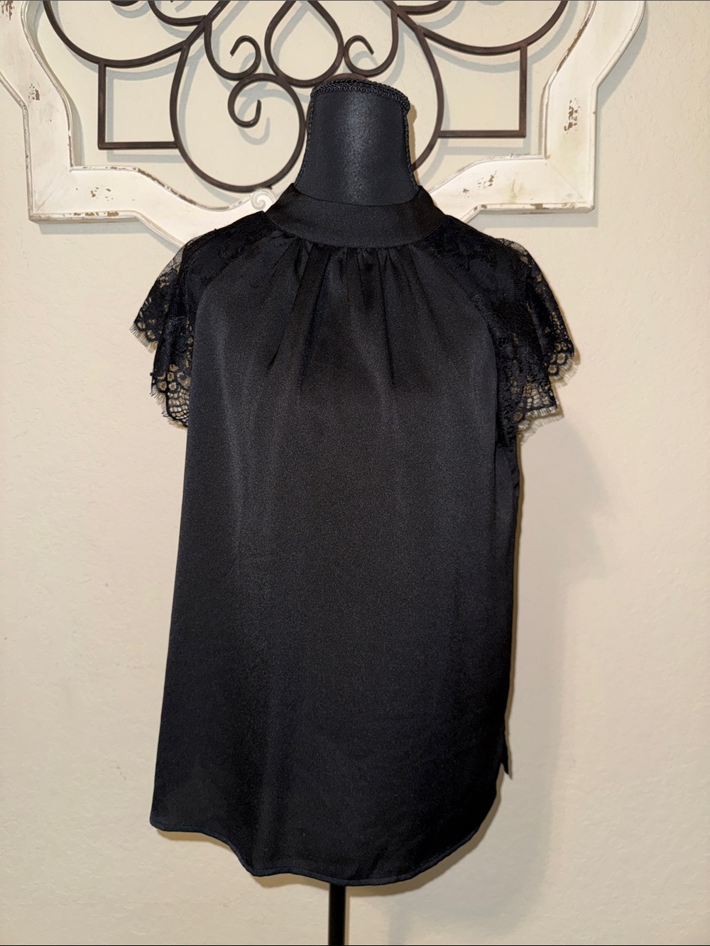 Vince Camuto Black Lace Cap Sleeve Mock Neck Blouse